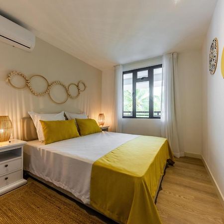 Les Cerisiers Beach Residence, Cosy And Modern 3 Bedroom Apartment Located 50 Metres From The Beach And From All Amenities And Restaurants On The Coastal Road Flic-en-Flacq Eksteriør billede